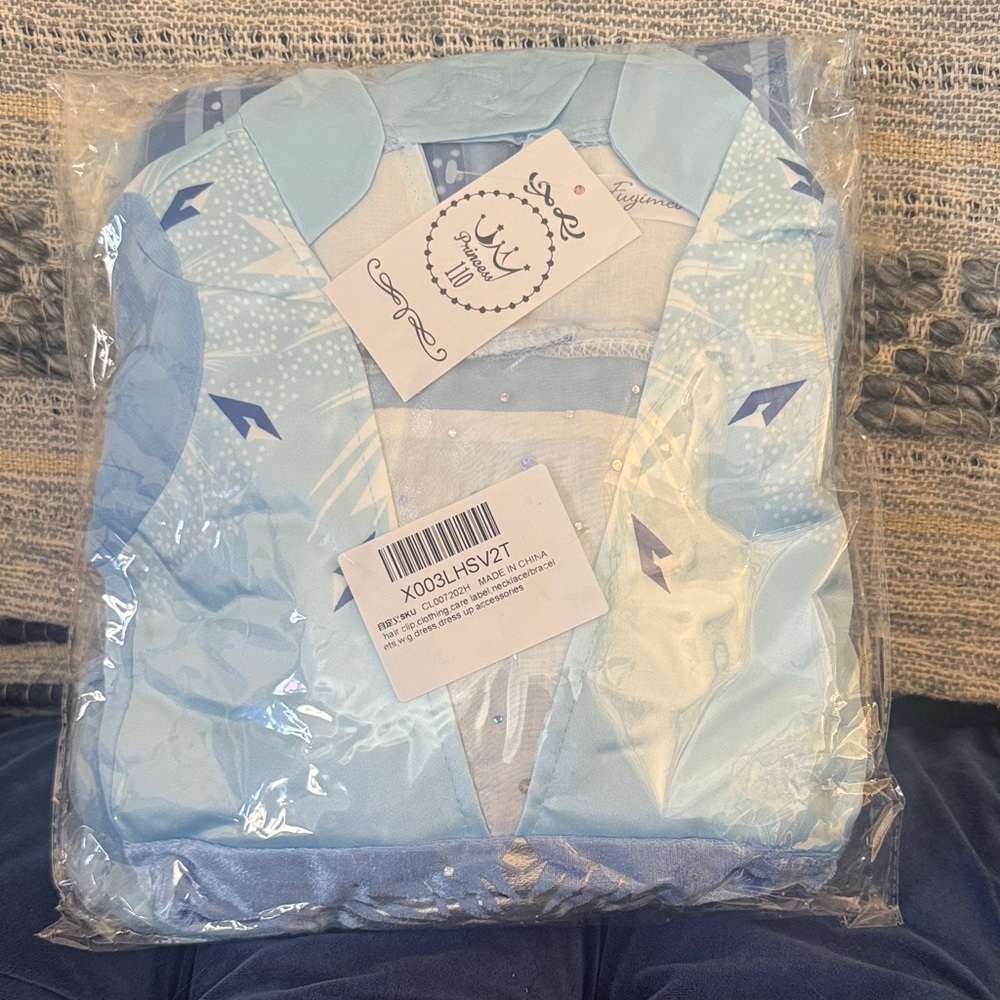 Brand New Elsa costume from Frozen